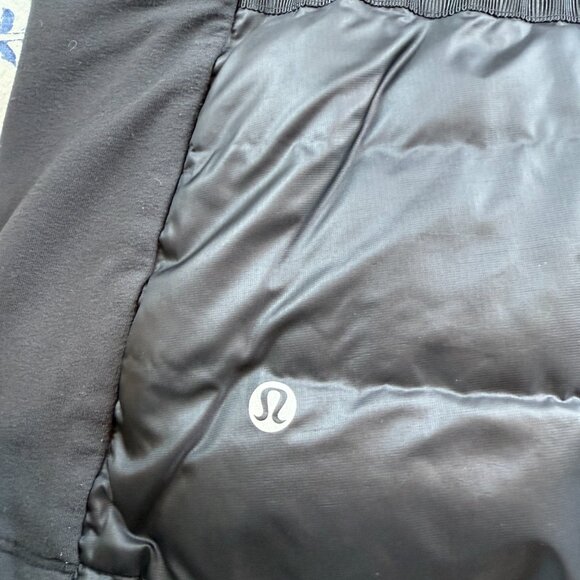 Lululemon Puffer Vest – Black | Size 10 - Picture 6 of 8
